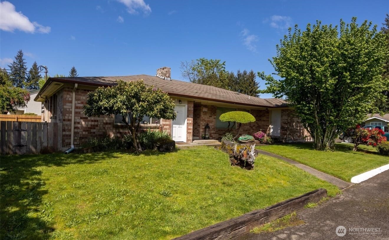 1438 Fones Rd SE #A&B, Olympia, WA 98501