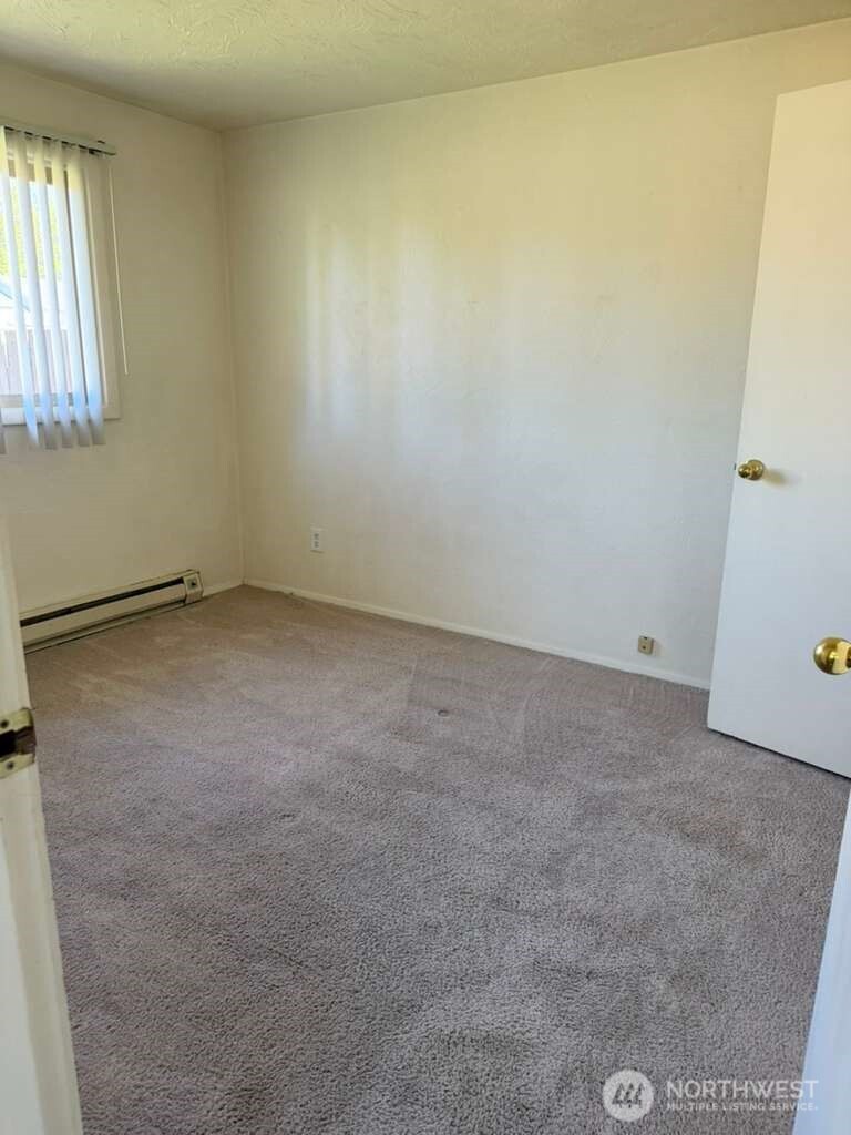 1438 Fones Rd SE #A&B, Olympia, WA 98501