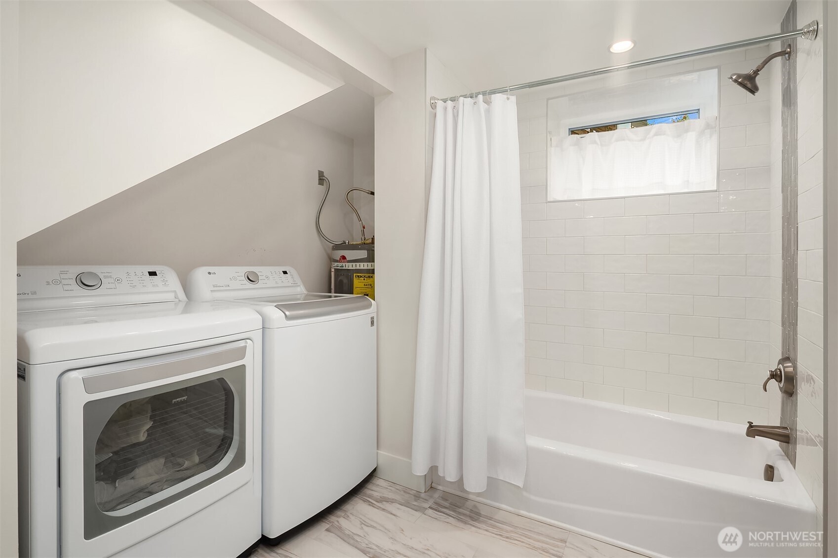 426 30th Avenue S, Seattle, WA 98144