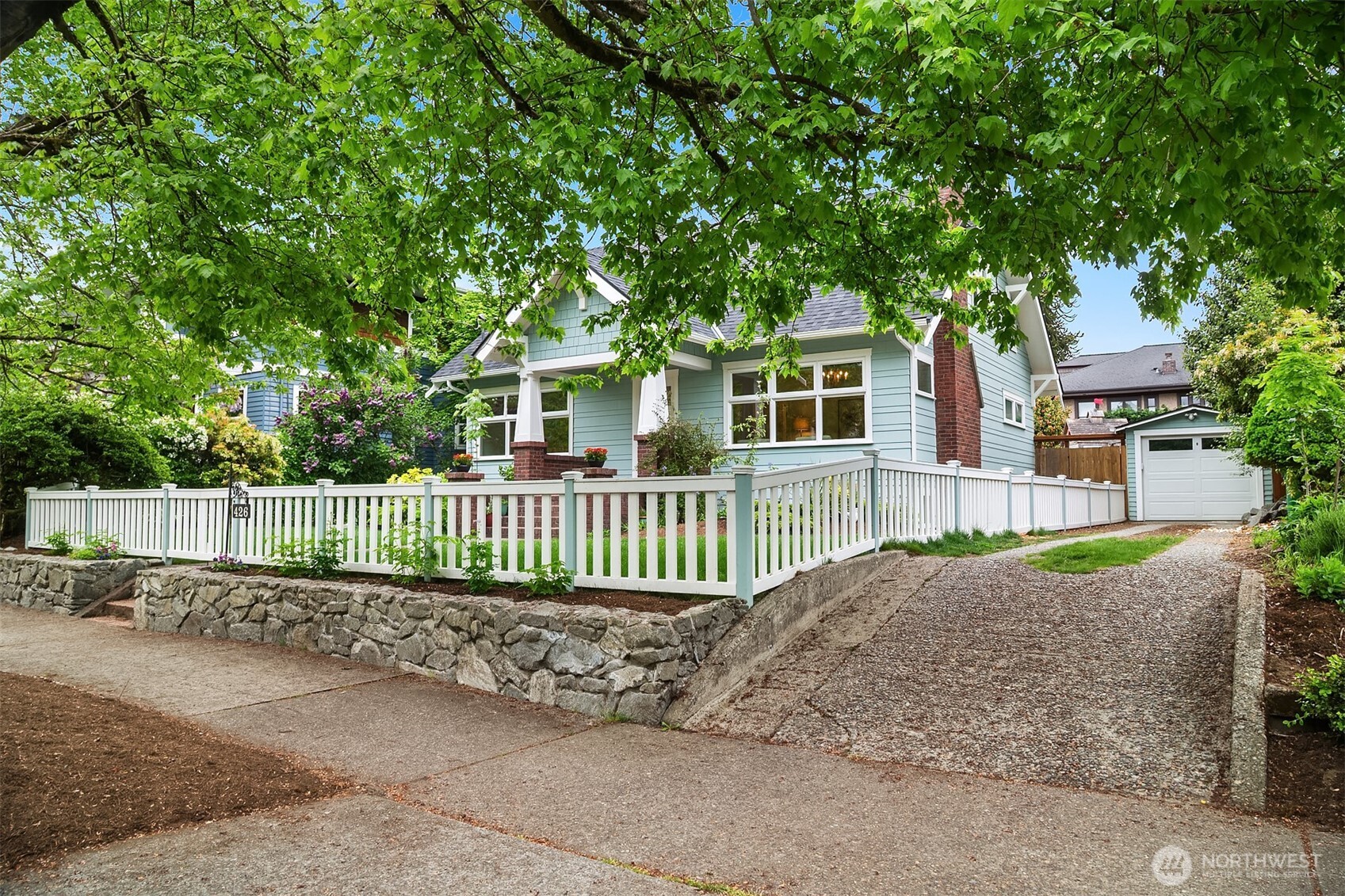 426 30th Avenue S, Seattle, WA 98144