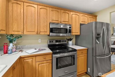 9204 181st Avenue E, Bonney Lake, WA 98391 - Photo 11