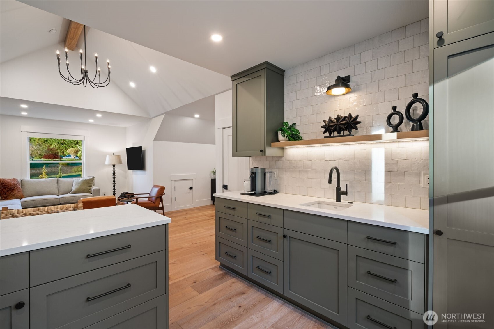 211 NW 235th Street , Ridgefield, WA 98642
