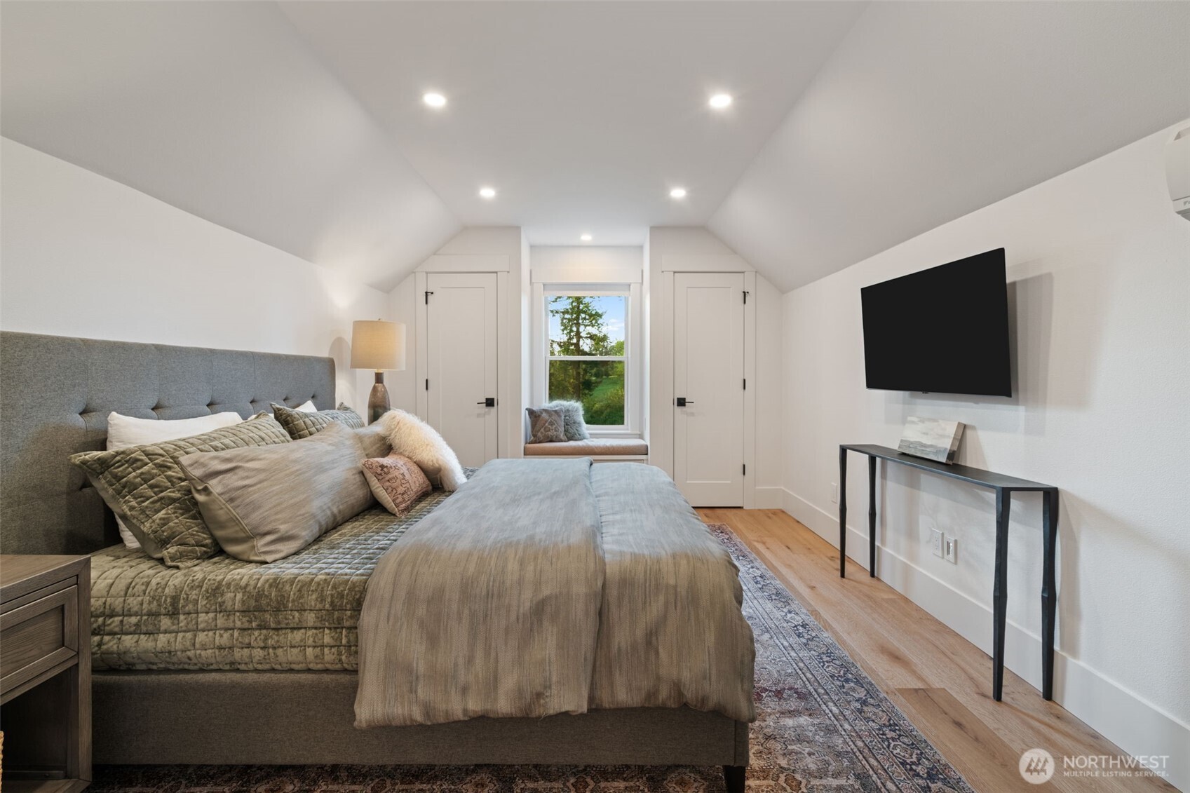 211 NW 235th Street , Ridgefield, WA 98642