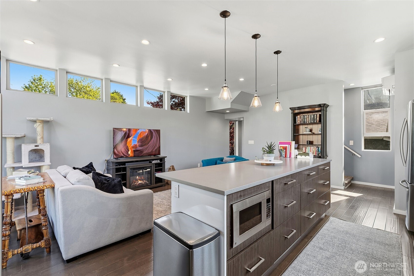 5953 Fauntleroy Way SW #D, Seattle, WA 98136