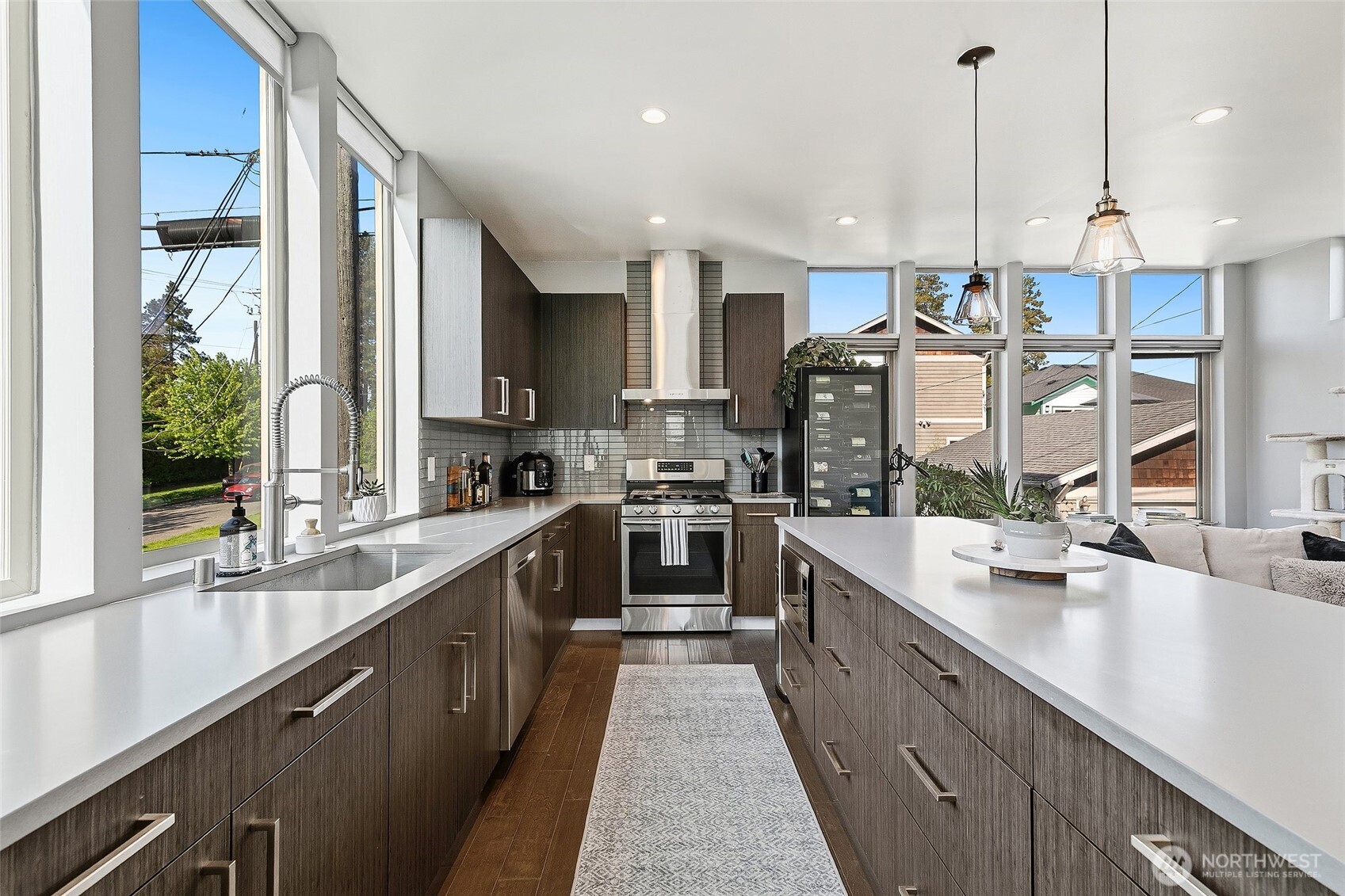 5953 Fauntleroy Way SW #D, Seattle, WA 98136
