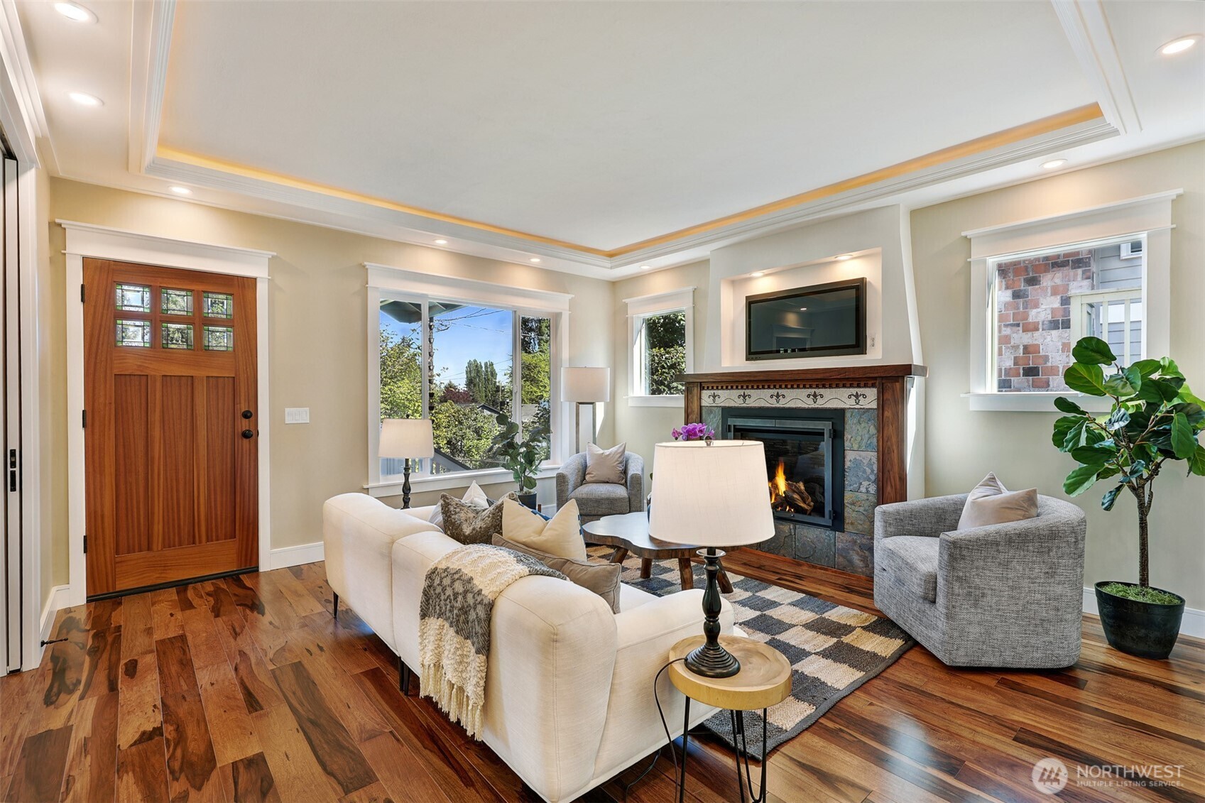 9027 6th Avenue NW, Seattle, WA 98117