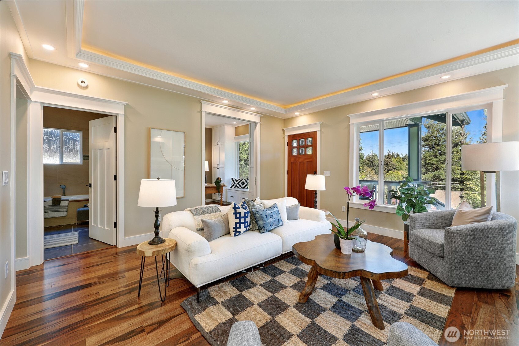 9027 6th Avenue NW, Seattle, WA 98117