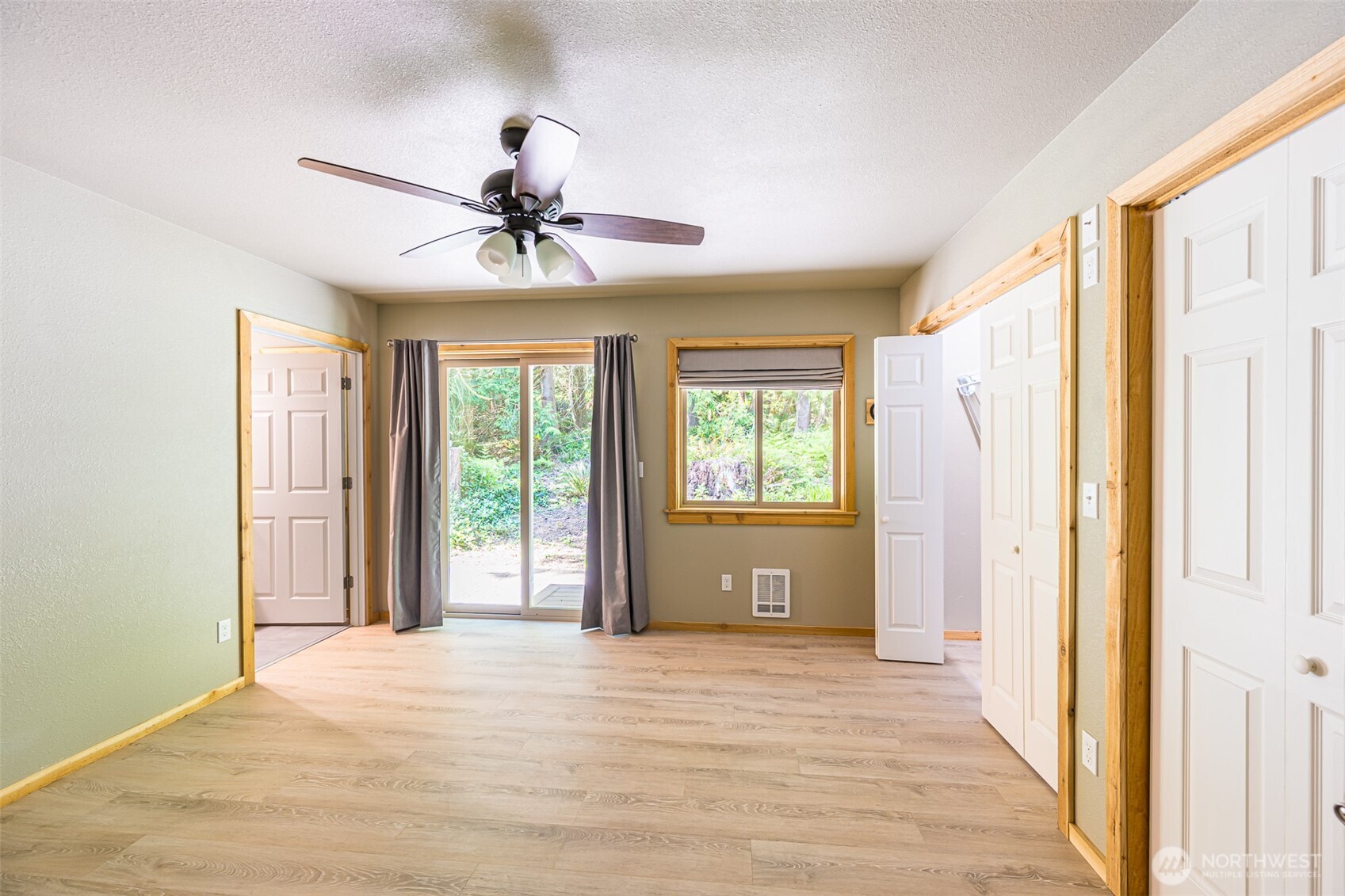 530 Montgomery Lane , Port Ludlow, WA 98365