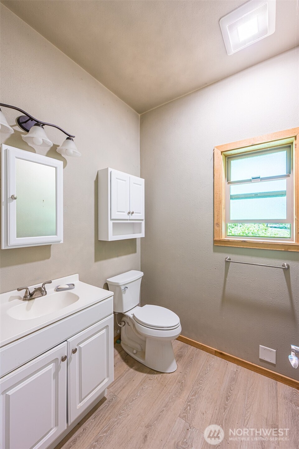 530 Montgomery Lane , Port Ludlow, WA 98365
