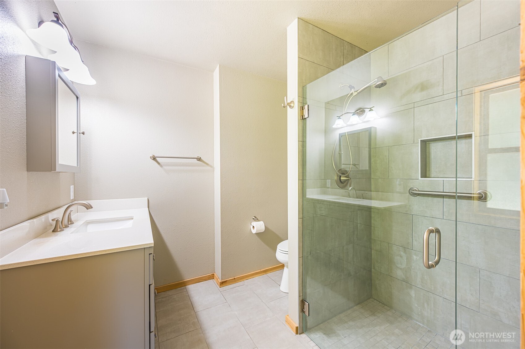 530 Montgomery Lane , Port Ludlow, WA 98365