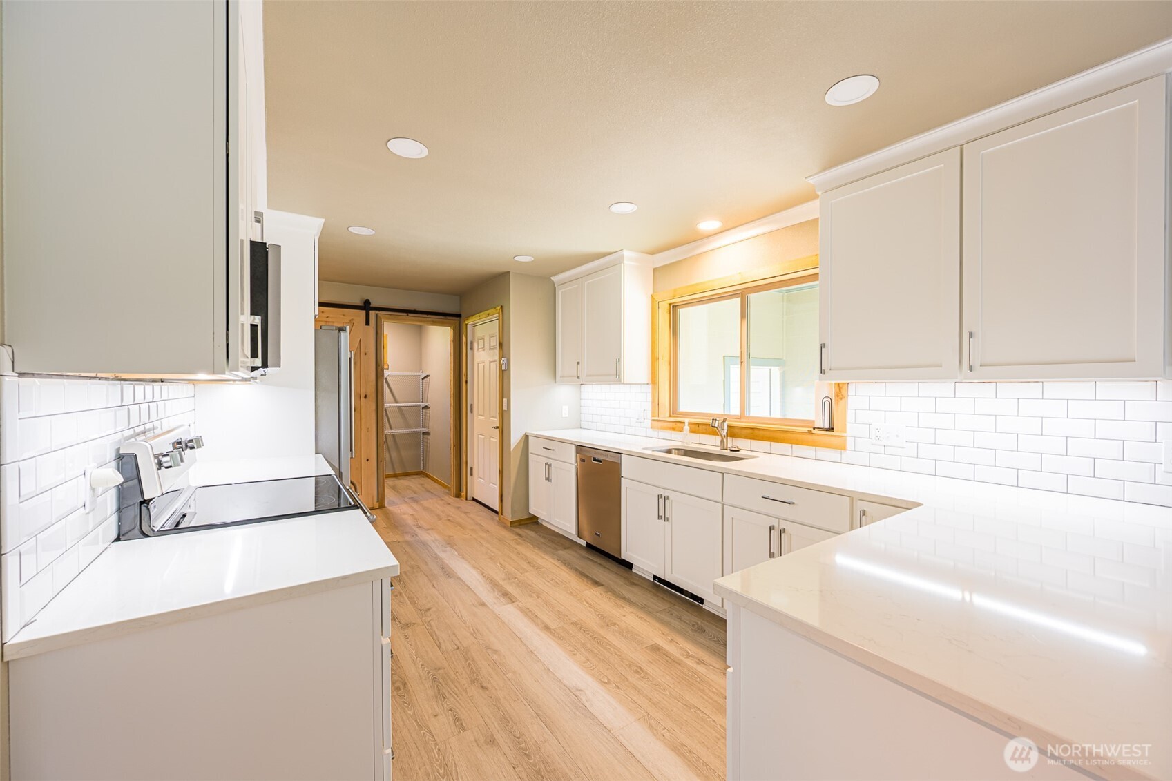 530 Montgomery Lane , Port Ludlow, WA 98365