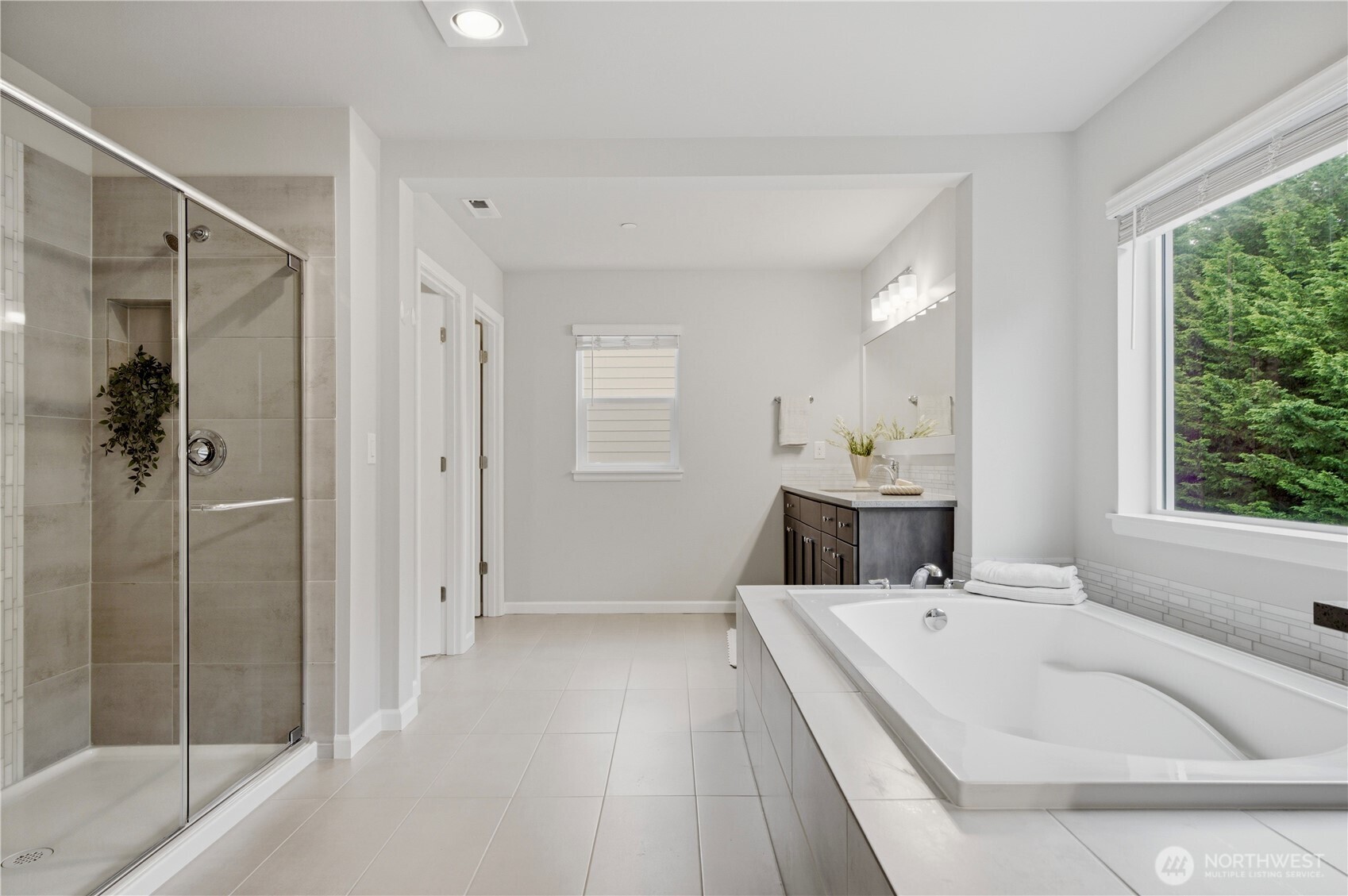6331 SE 5th Place , Renton, WA 98059