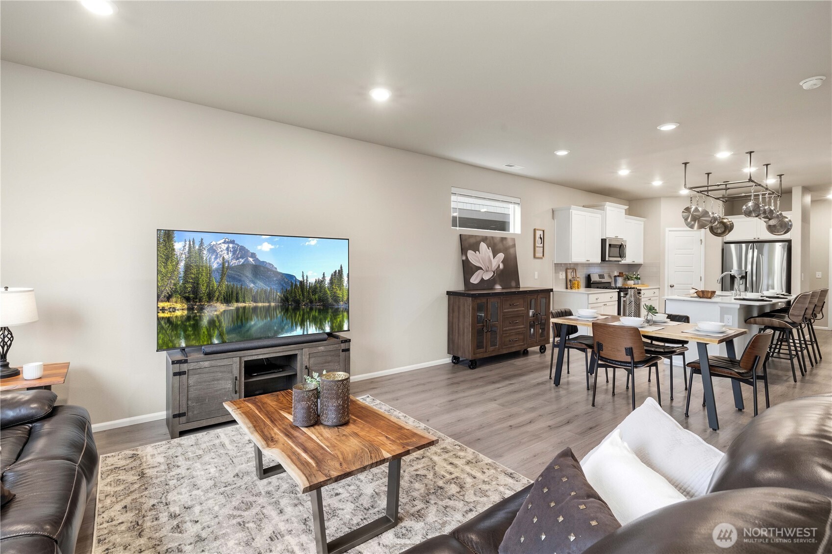 32828 SE Cottonwood Street , Black Diamond, WA 98010