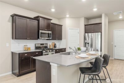 32879 Ten Trails Pkwy SE, Black Diamond, WA 98010 - Photo 13