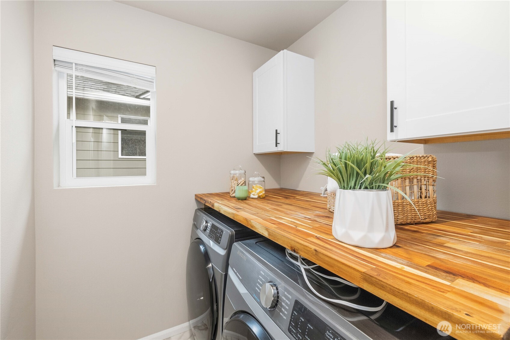 32879 Ten Trails Pkwy SE, Black Diamond, WA 98010