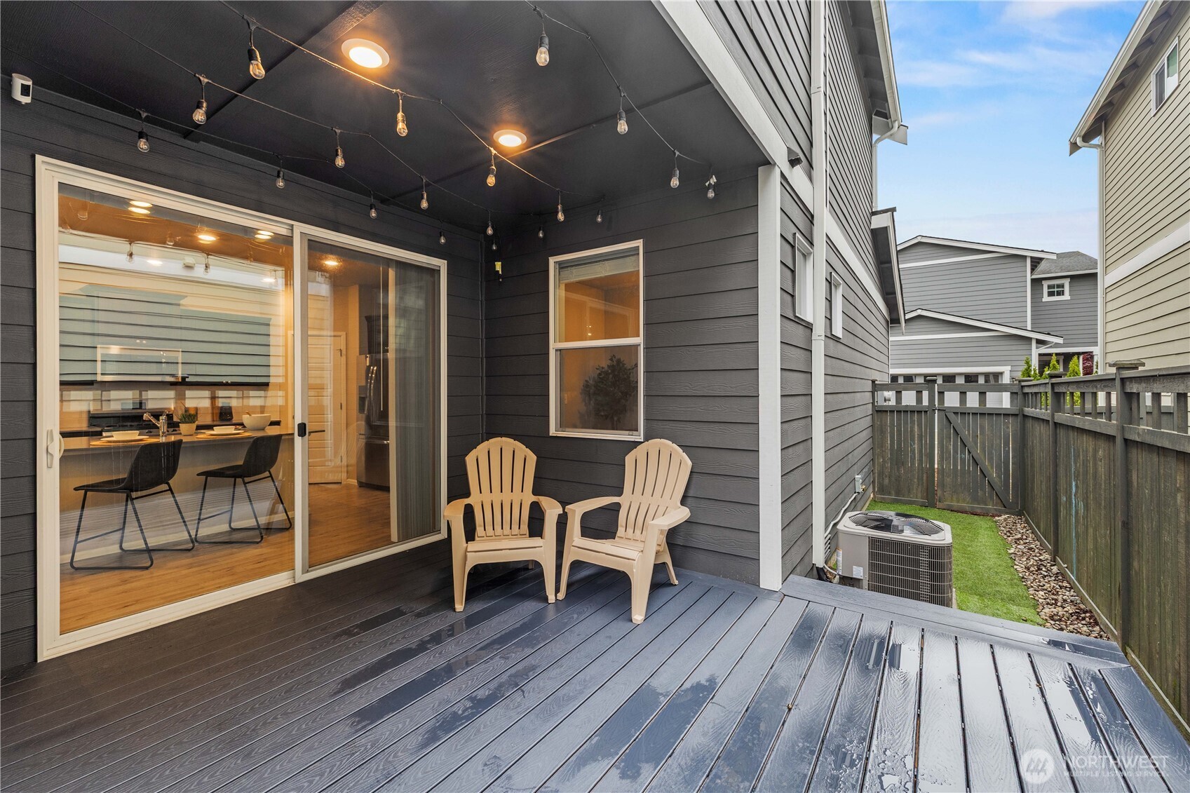 32879 Ten Trails Pkwy SE, Black Diamond, WA 98010
