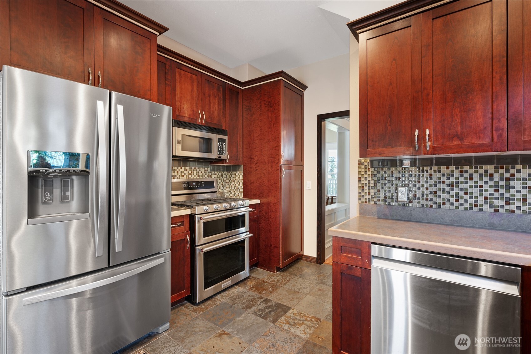 602 NW 18th Loop , Camas, WA 98607