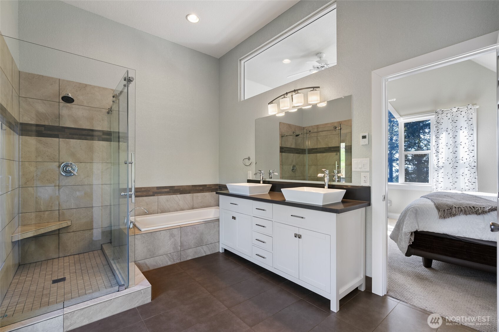 602 NW 18th Loop , Camas, WA 98607