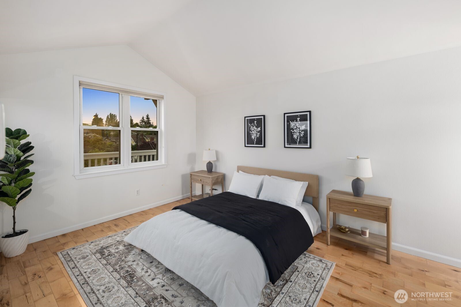 6620 28th Avenue NW, Seattle, WA 98117
