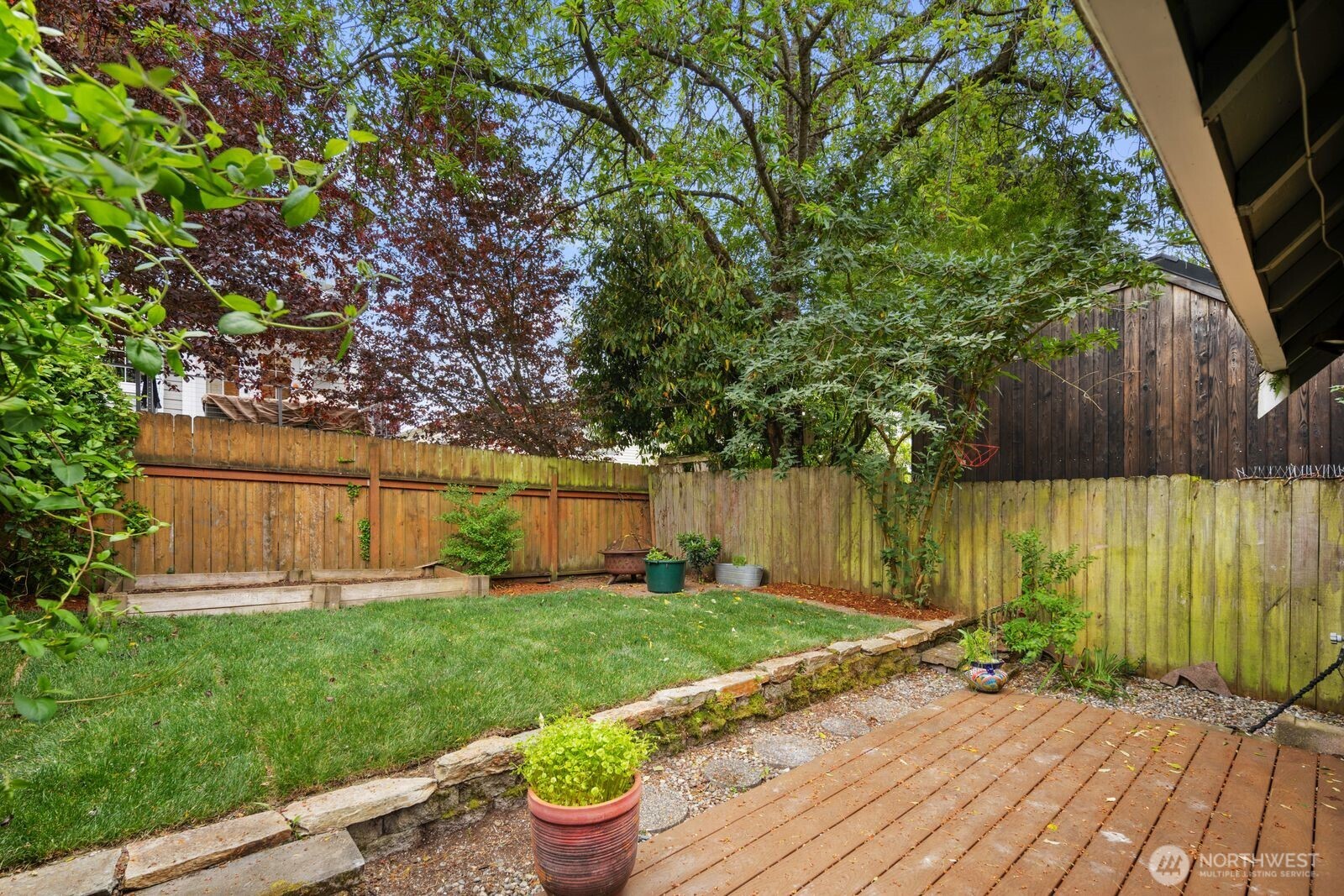 6620 28th Avenue NW, Seattle, WA 98117