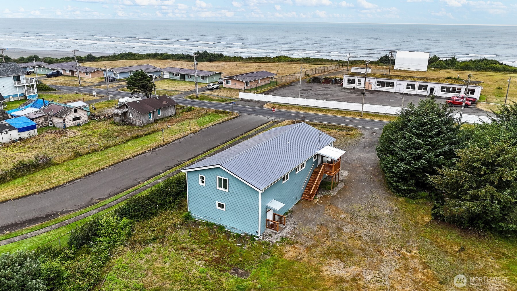 42 N First Street , Pacific Beach, WA 98571