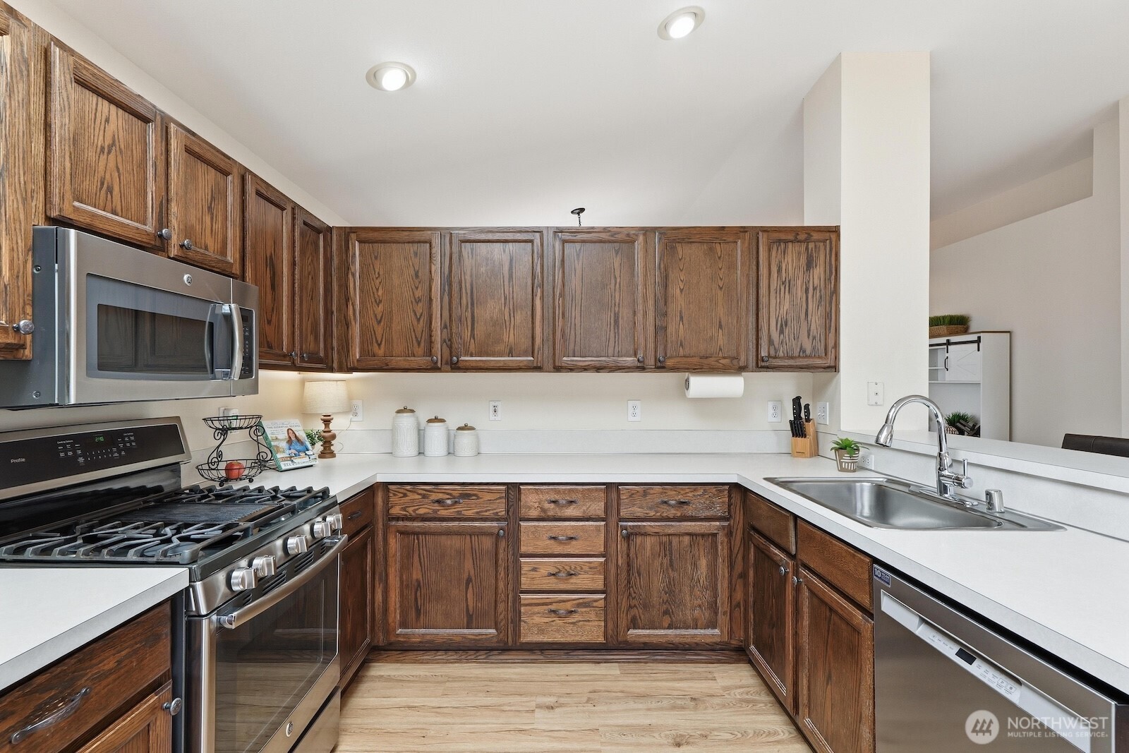 14330 51st Avenue SE, Everett, WA 98208-8990