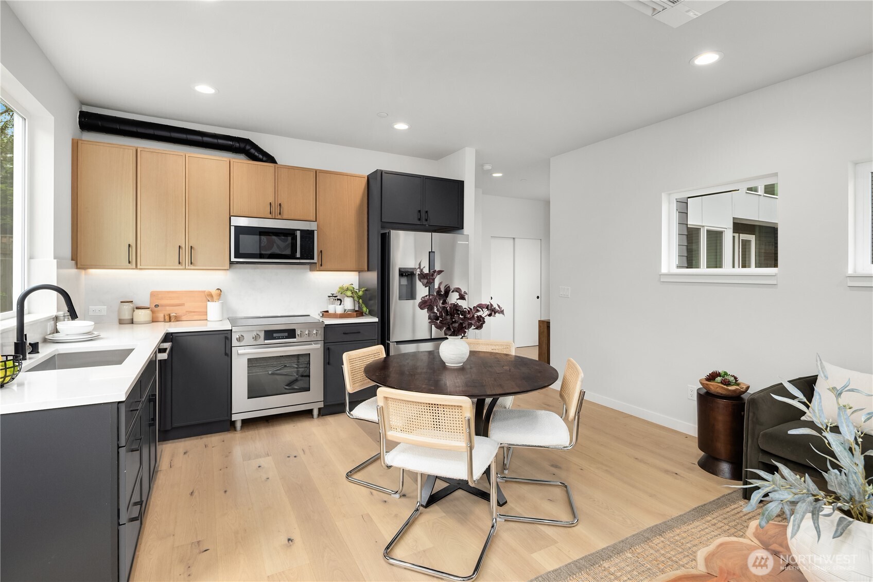 4425 Fremont Avenue N #A, Seattle, WA 98103
