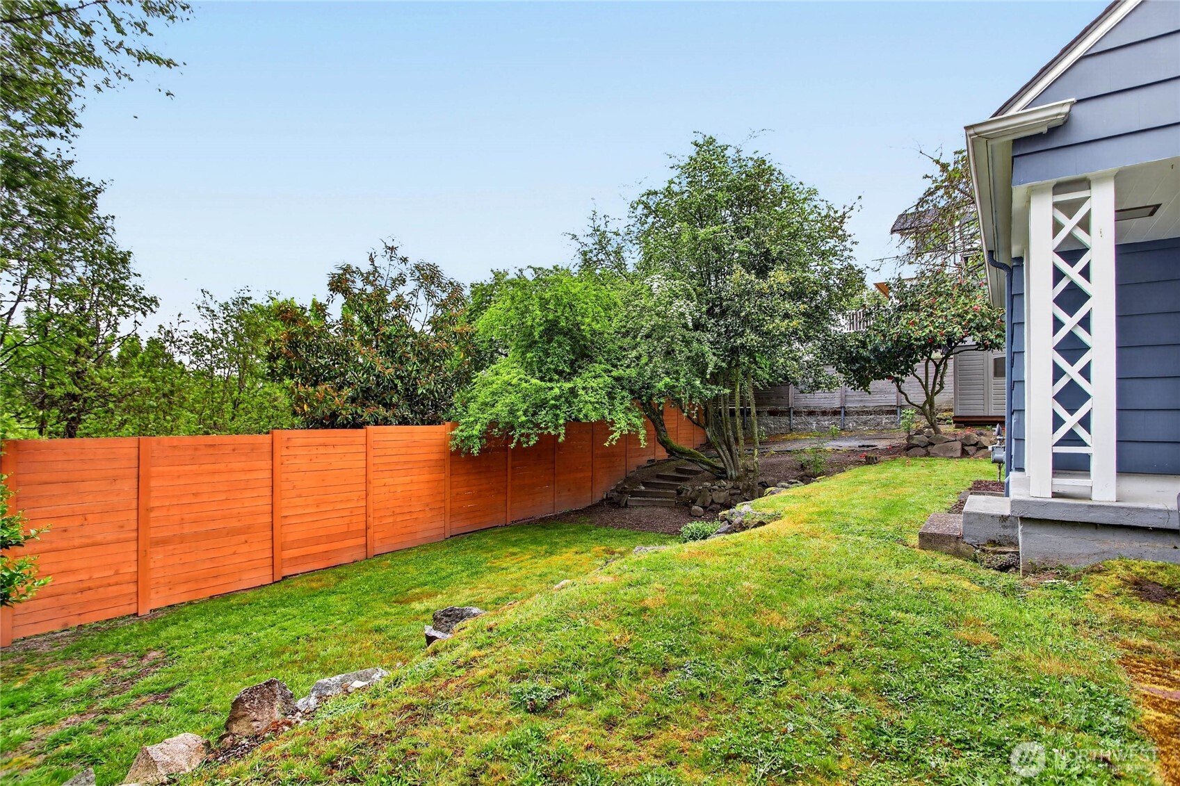 6715 35th Avenue SW, Seattle, WA 98126