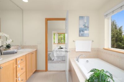 12955 NE 204th Place , Woodinville, WA 98072 - Photo 26