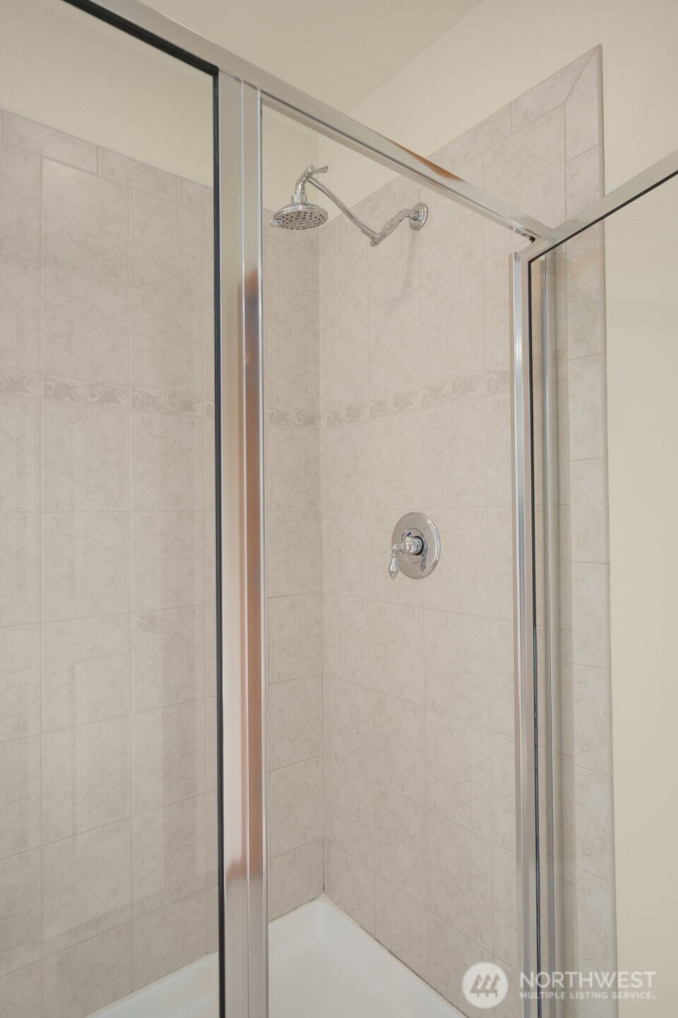 12955 NE 204th Place , Woodinville, WA 98072