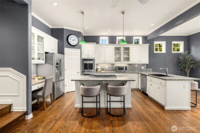 21827 SE 20th Street , Sammamish, WA 98075-9564 - Photo 17
