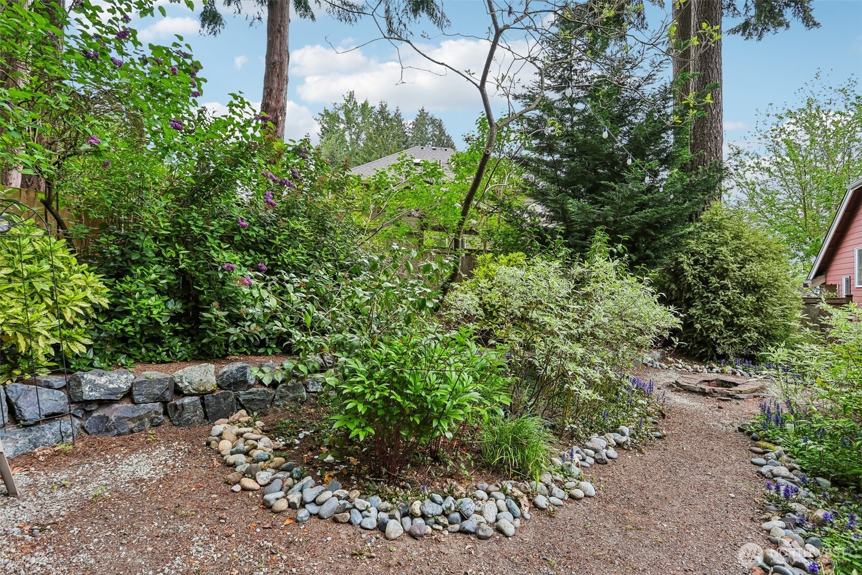 9975 185th Court NE, Redmond, WA 98052