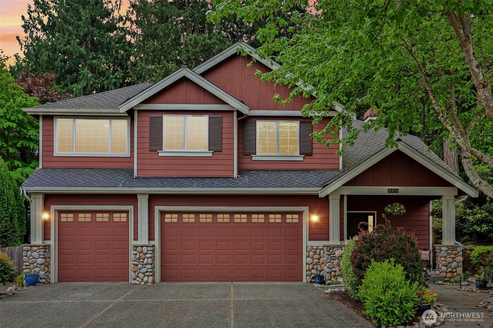 9975 185th Court NE, Redmond, WA 98052