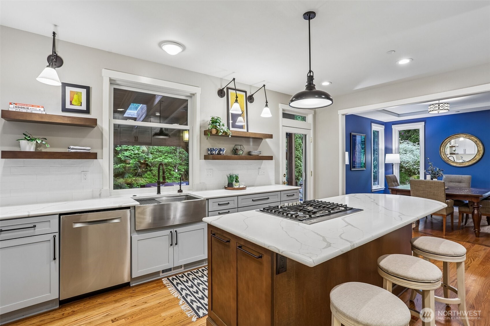 9975 185th Court NE, Redmond, WA 98052