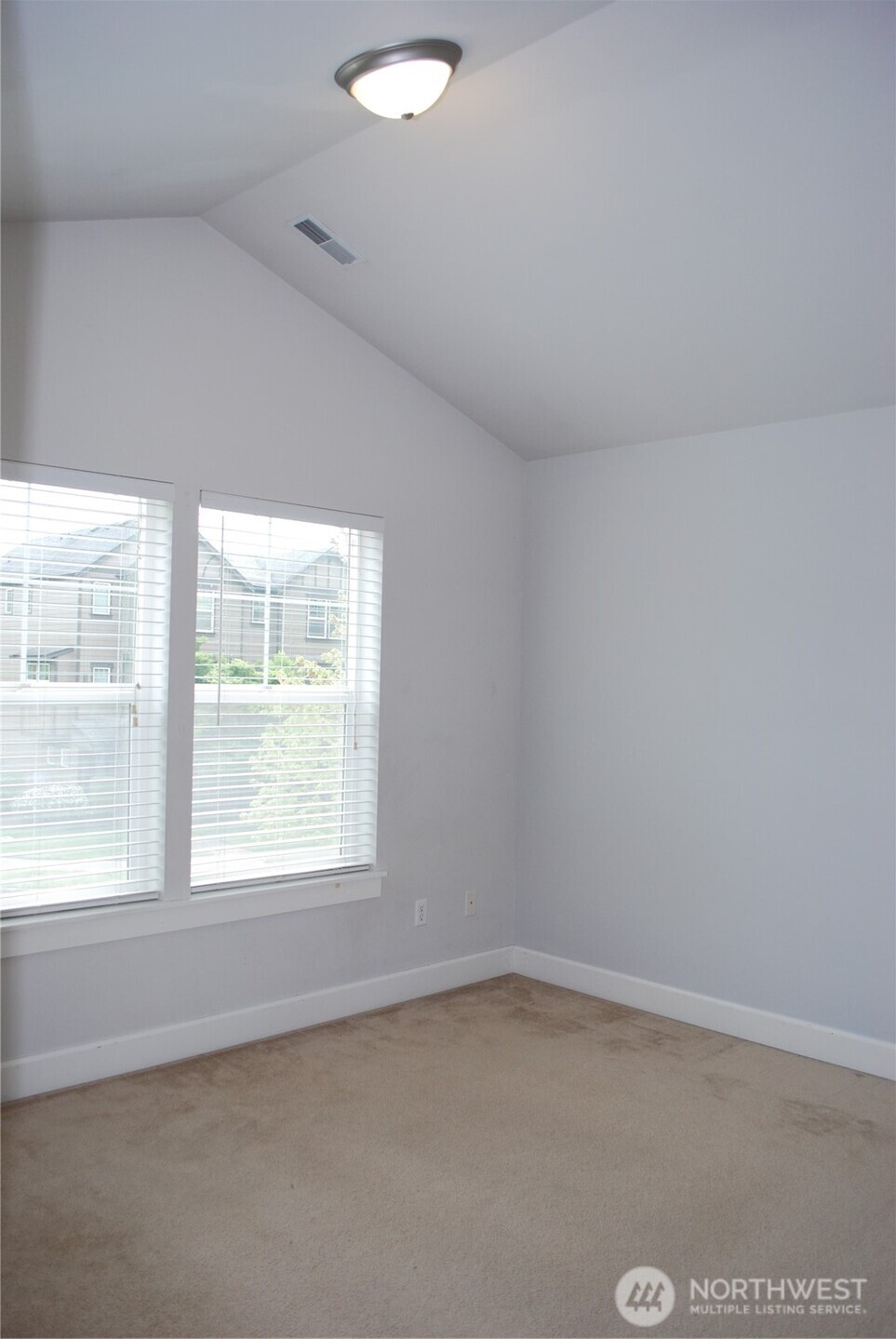 5304 151st Avenue Ct E, Sumner, WA 98390