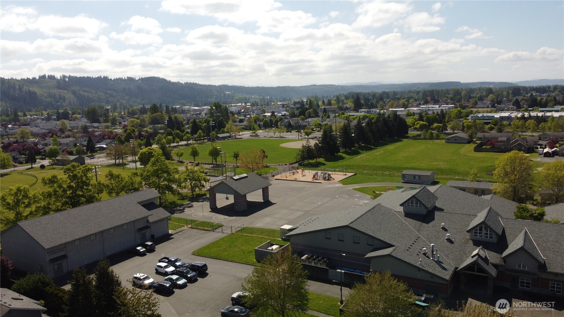 5304 151st Avenue Ct E, Sumner, WA 98390