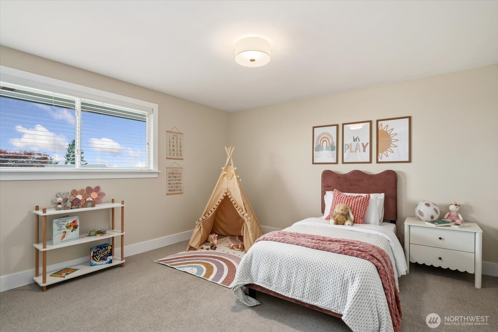1908 122nd Avenue SE, Bellevue, WA 98005