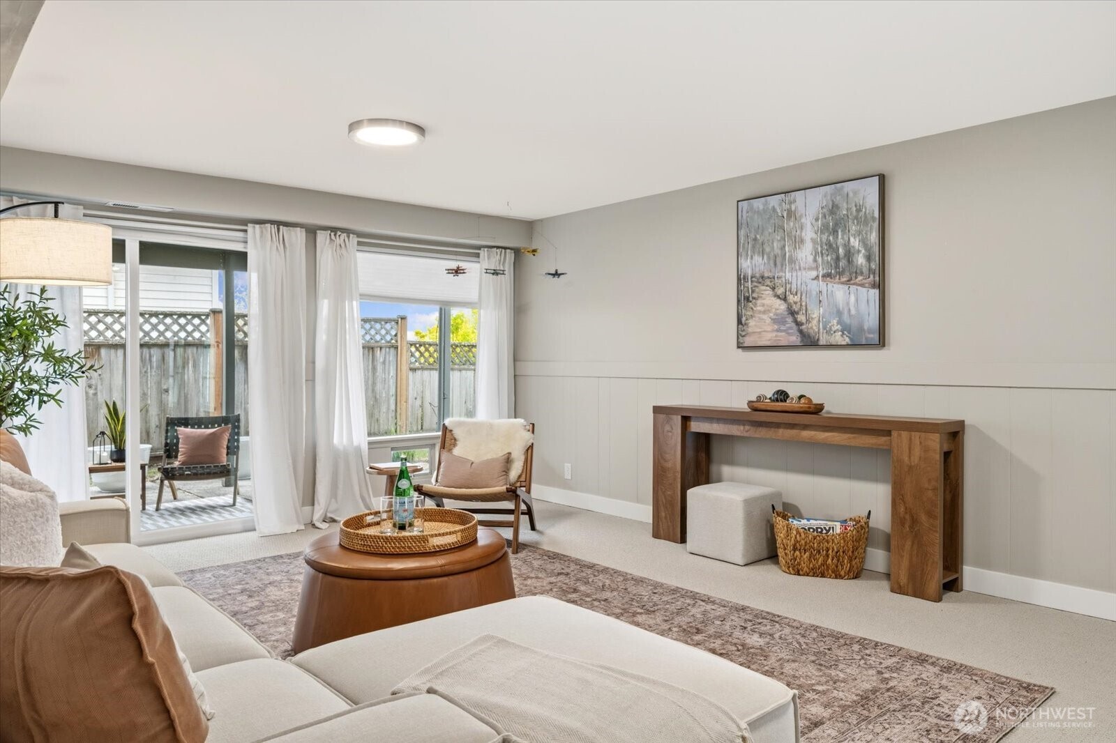 1908 122nd Avenue SE, Bellevue, WA 98005