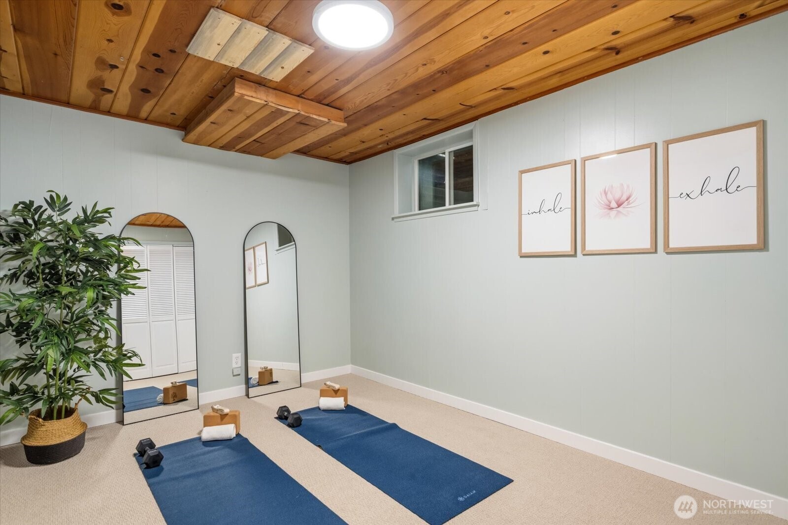 1908 122nd Avenue SE, Bellevue, WA 98005
