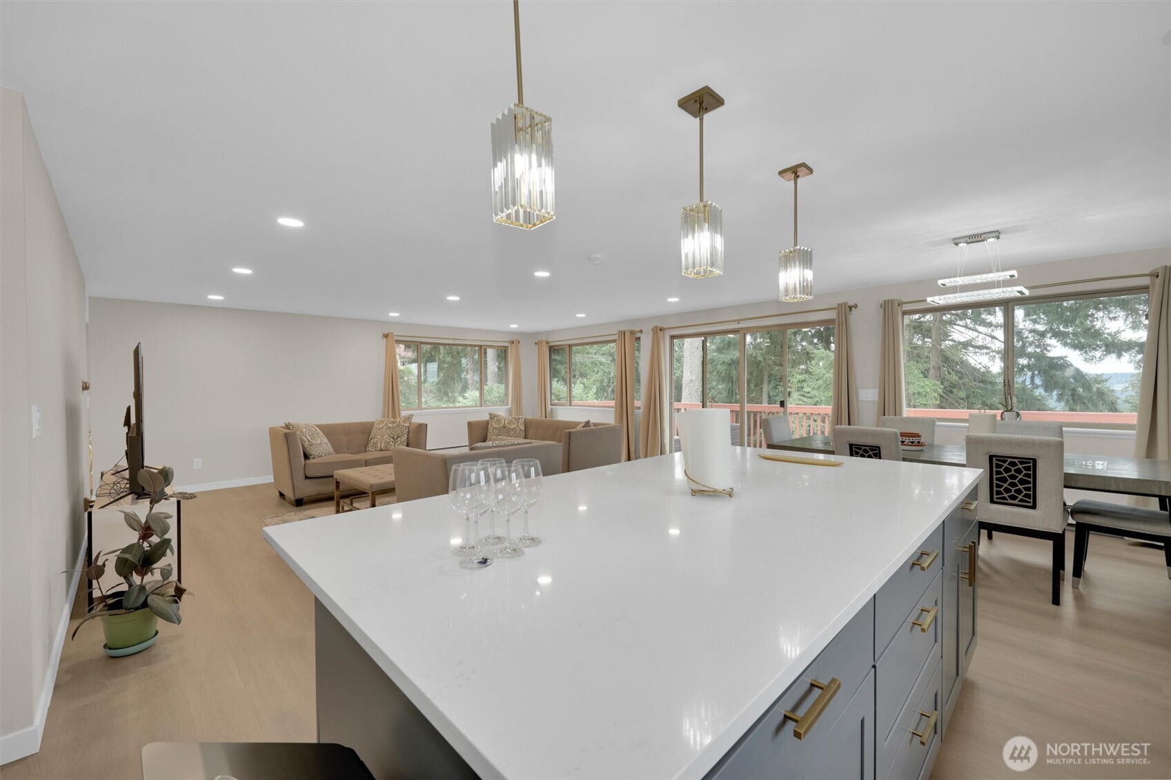 4422 108th Avenue E #1, Edgewood, WA 98372-9837