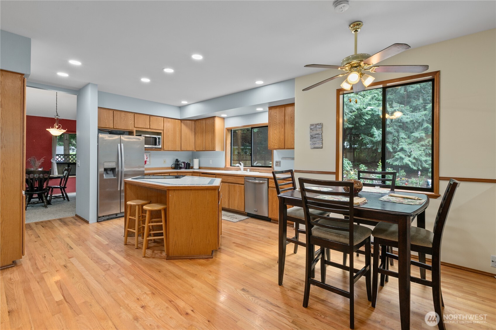 31625 NE 106th Street , Carnation, WA 98014