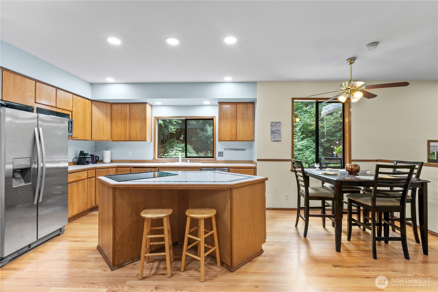 31625 NE 106th Street , Carnation, WA 98014