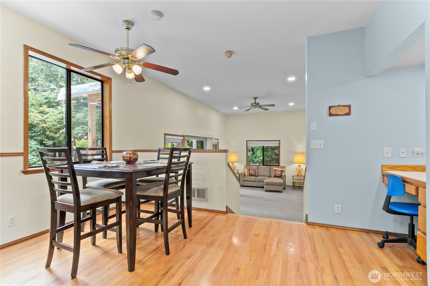 31625 NE 106th Street , Carnation, WA 98014