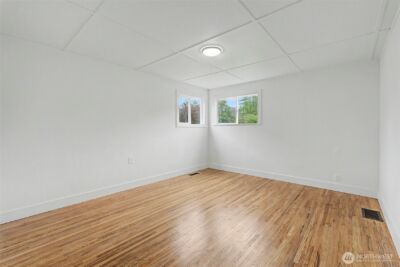 614 N Pearl Street , Centralia, WA 98531 - Photo 11