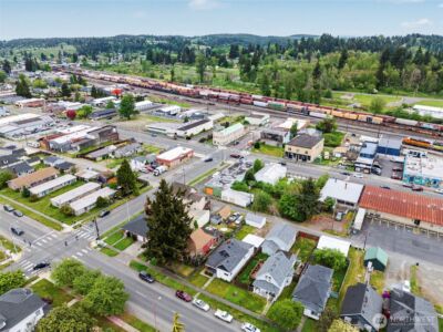 614 N Pearl Street , Centralia, WA 98531 - Photo 28