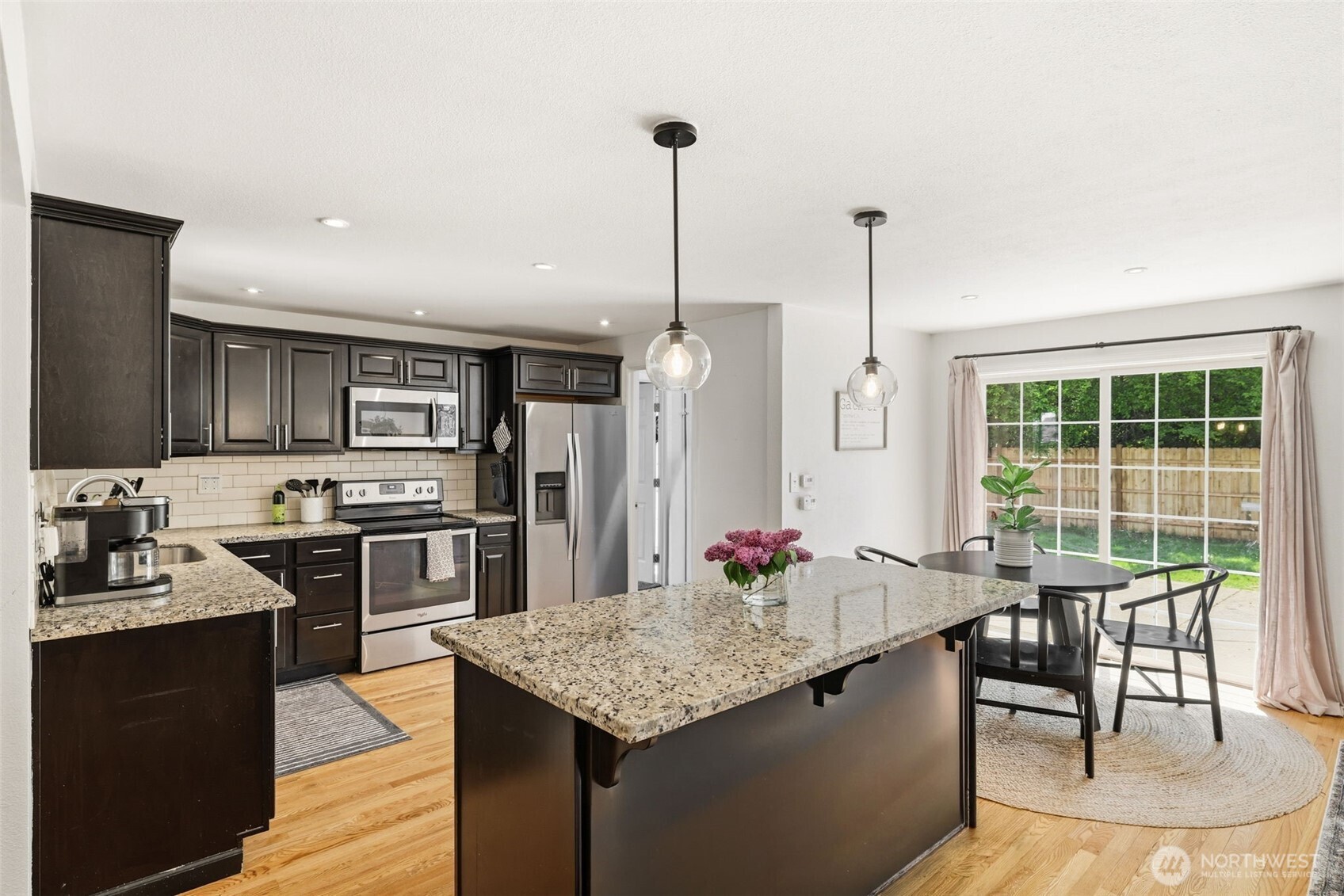 3902 101st Street SW, Lakewood, WA 98499