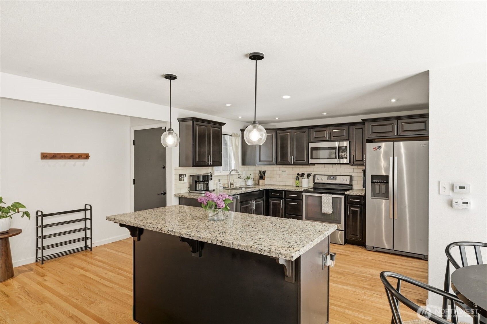 3902 101st Street SW, Lakewood, WA 98499