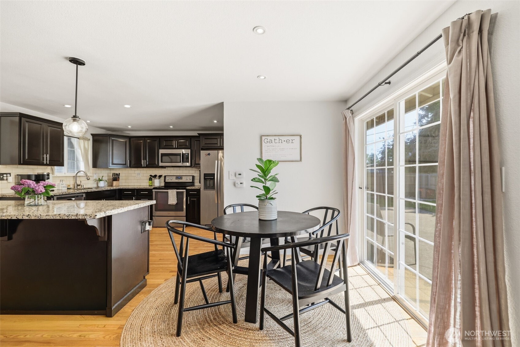 3902 101st Street SW, Lakewood, WA 98499