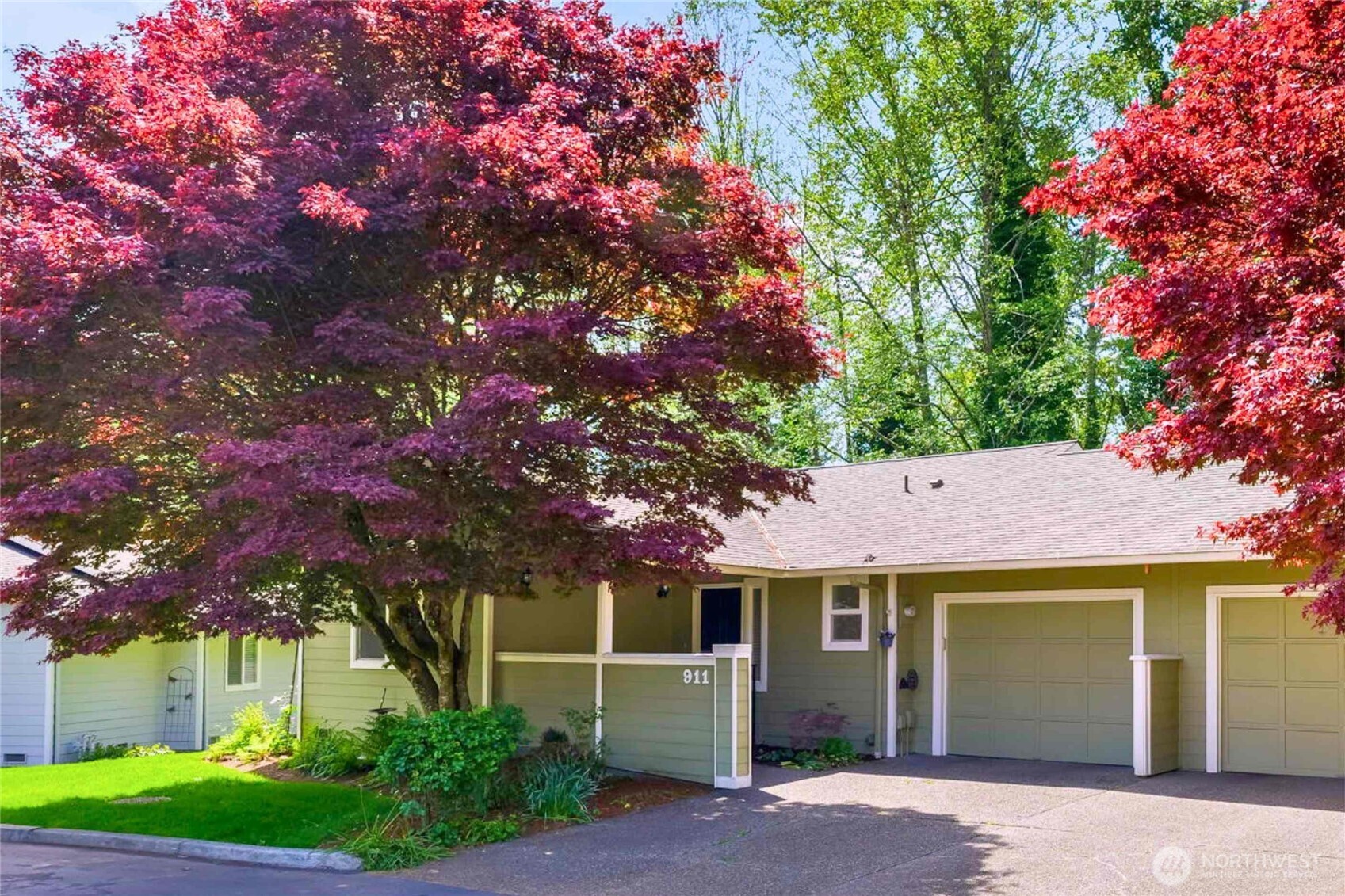 911 NW Leisure Lane , Bremerton, WA 98311