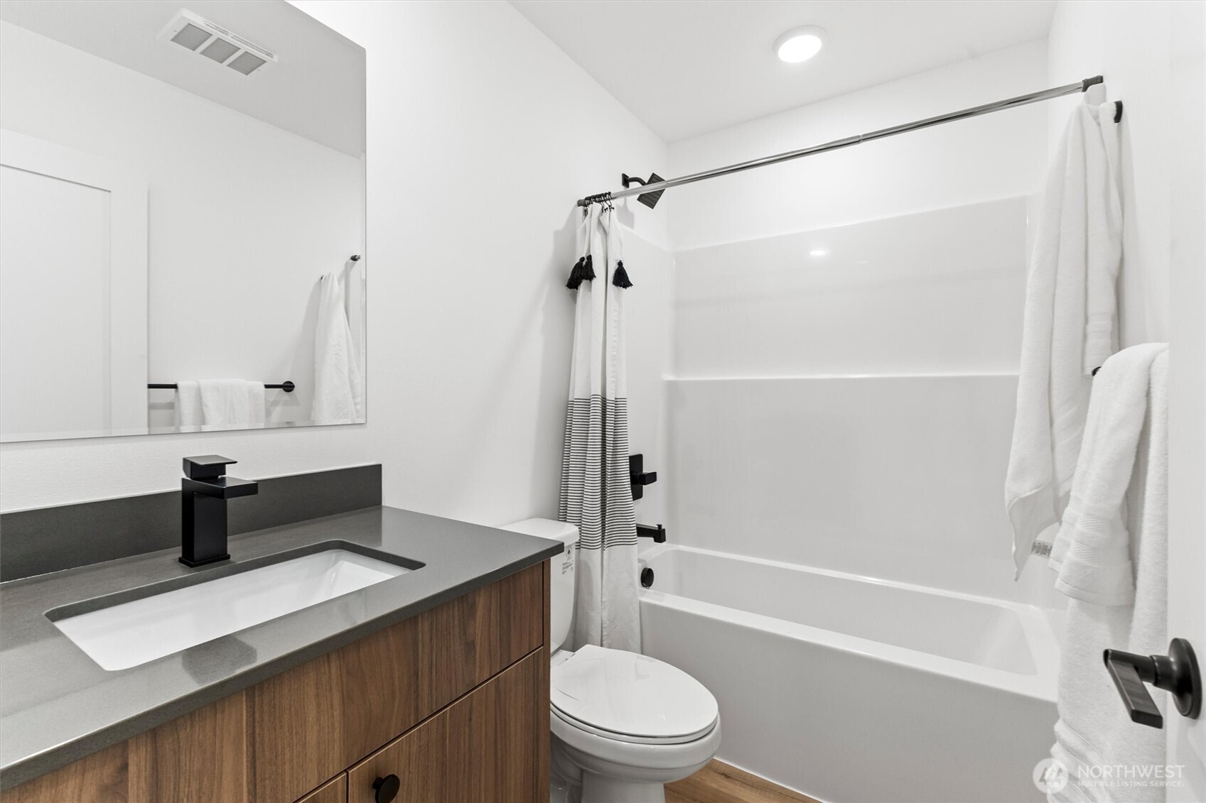 303 S 17th Street , Lynden, WA 98264